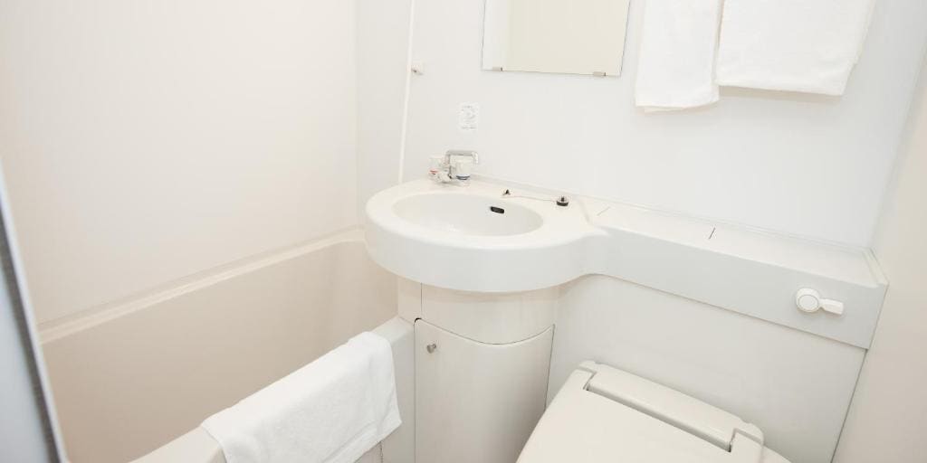 Superior Twin Room - New Building - Non-Smoking room - Image 3