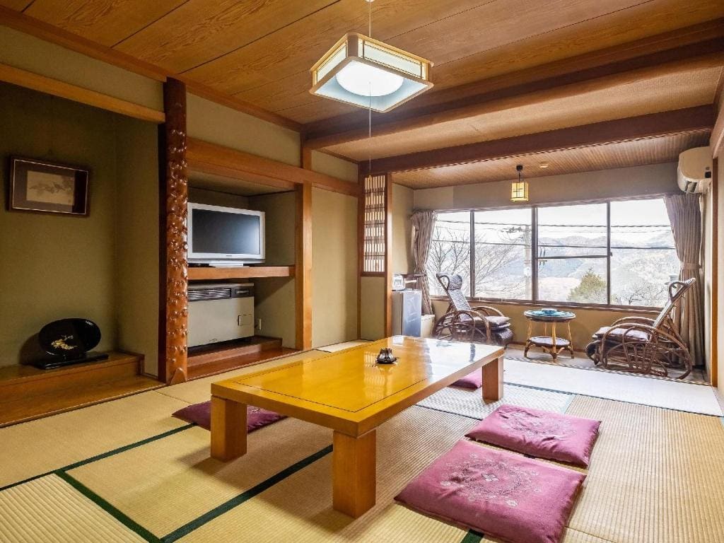 Exclusive One Room - Top Floor Room with Private Hot Spring Bath - Panoramic View room - Image 1