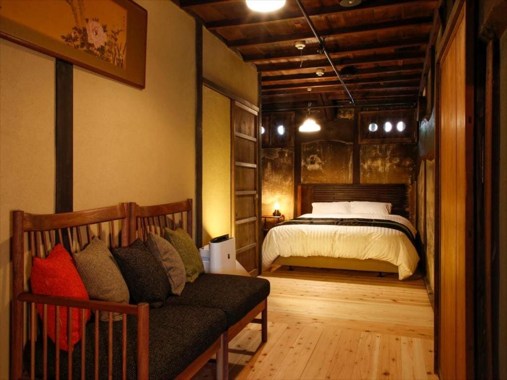 Deluxe Room with Tatami Area room - Image 2