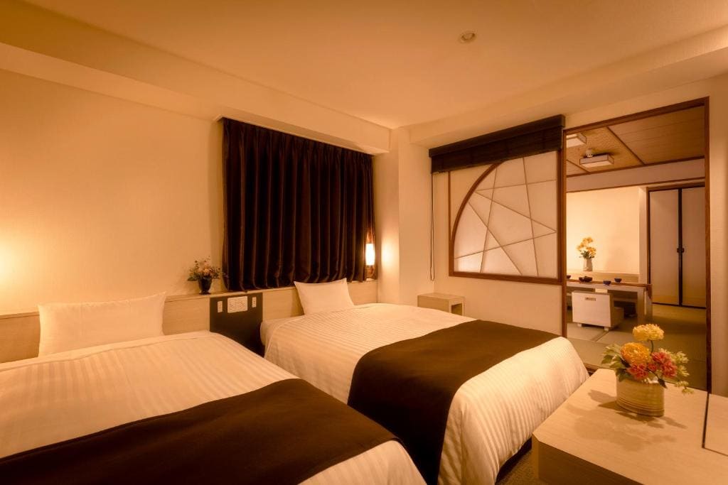 Suite room - Image 2