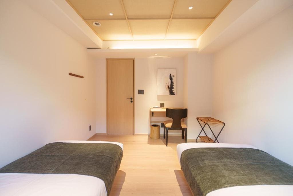 Quadruple Room room - Image 2