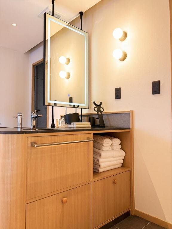 Suite room - Image 2