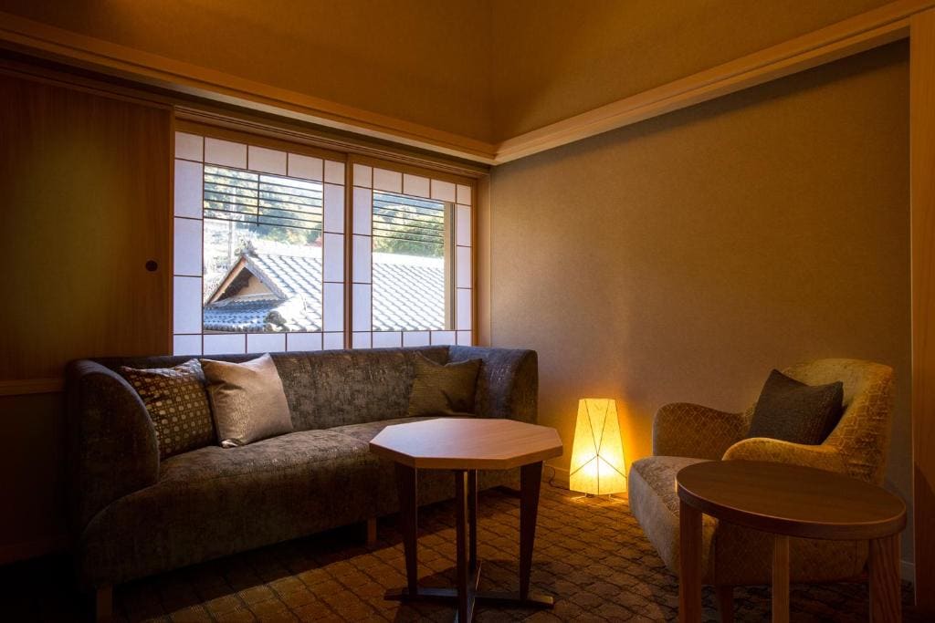 Double Room TYPE A - Non-Smoking (3rd Floor) room - Image 3