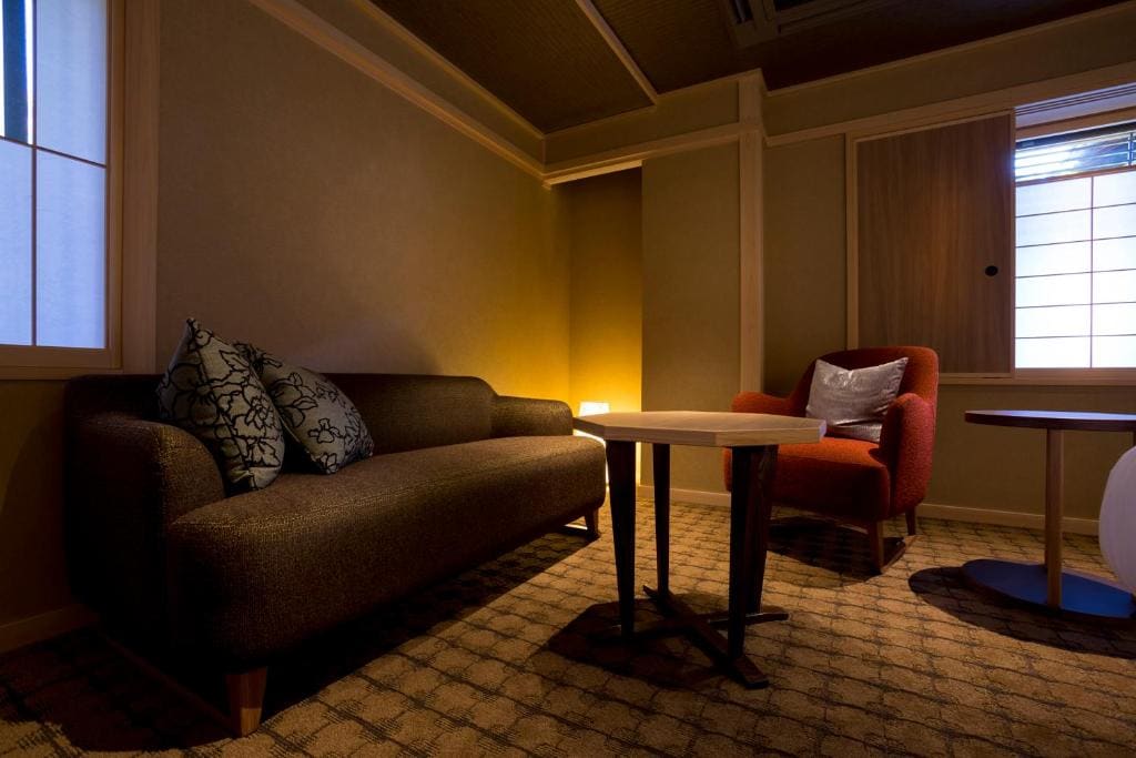 Twin Room TYPE D - Non-Smoking (2nd Floor) room - Image 2
