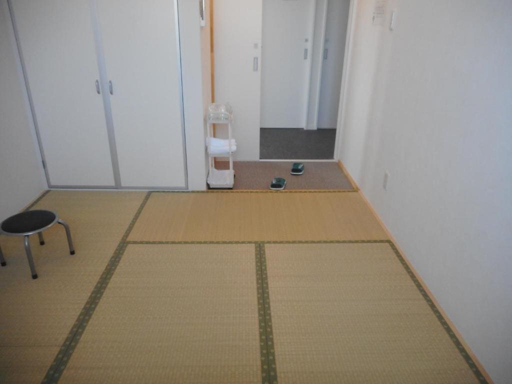 Male Dormitory Room room - Image 1