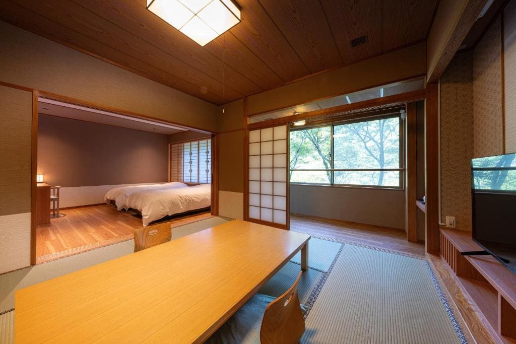 Standard Quadruple Room room - Image 3