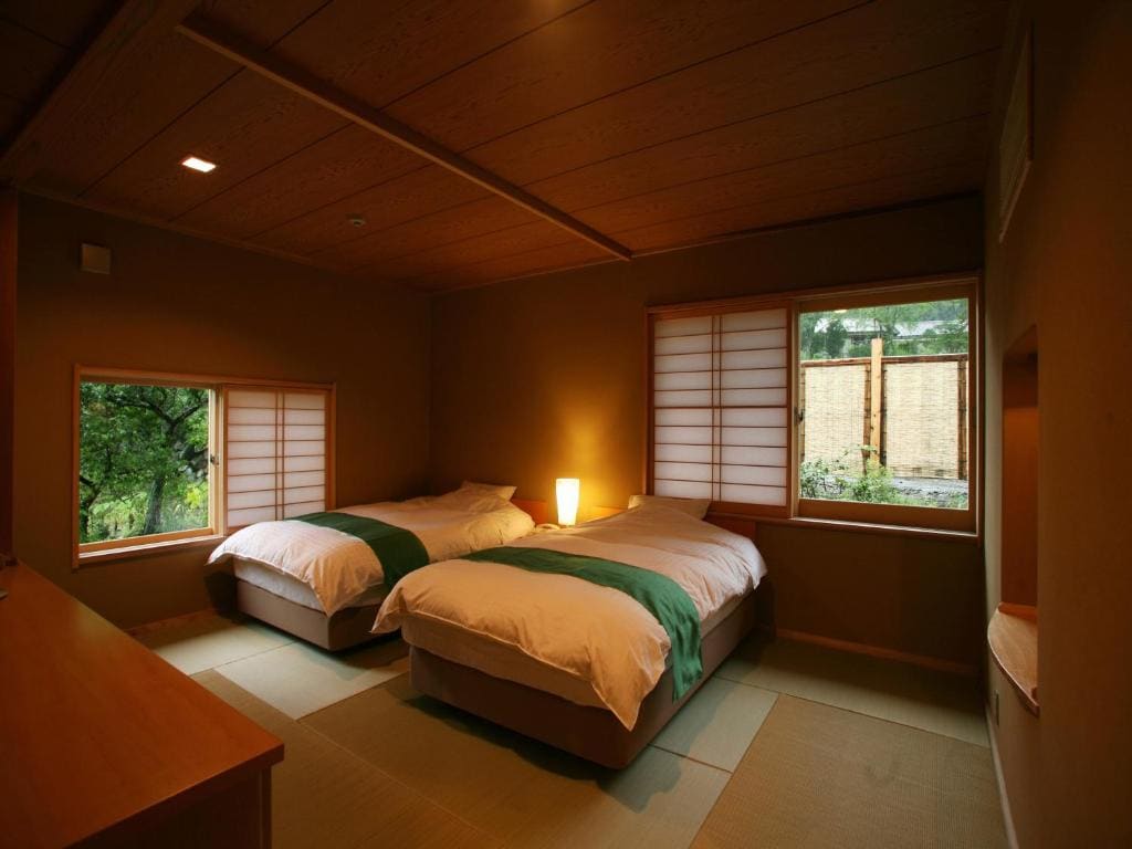 Japanese-Style Premium House with Bed Room + Massage-Chair Room with Open-Air Bath + Shower Booth - Annex room - Image 1