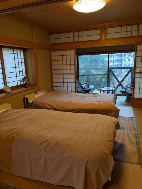 Twin Room with Extra Bed room - Image 3