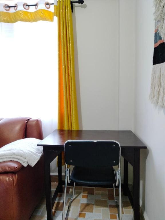 One-Bedroom Apartment with View room - Image 3
