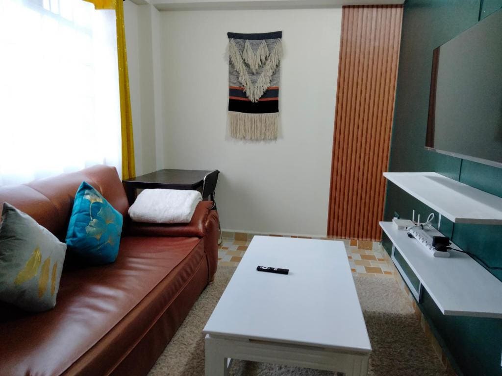 One-Bedroom Apartment with View room - Image 1