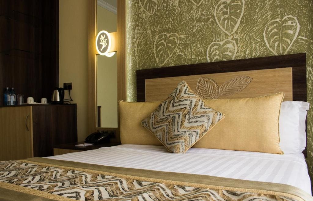 Standard Double Room room - Image 3