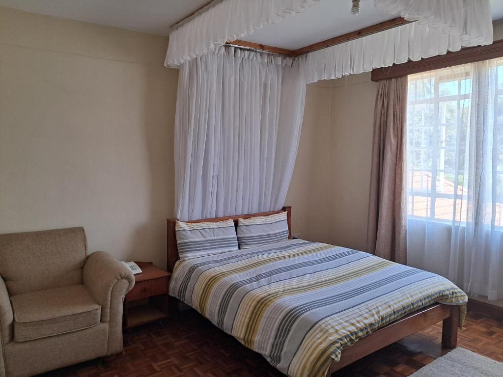 Double Room with Private Bathroom room - Image 1