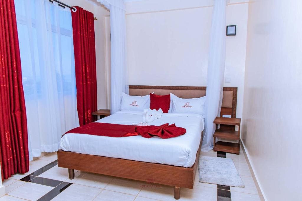 Deluxe Room room - Image 1