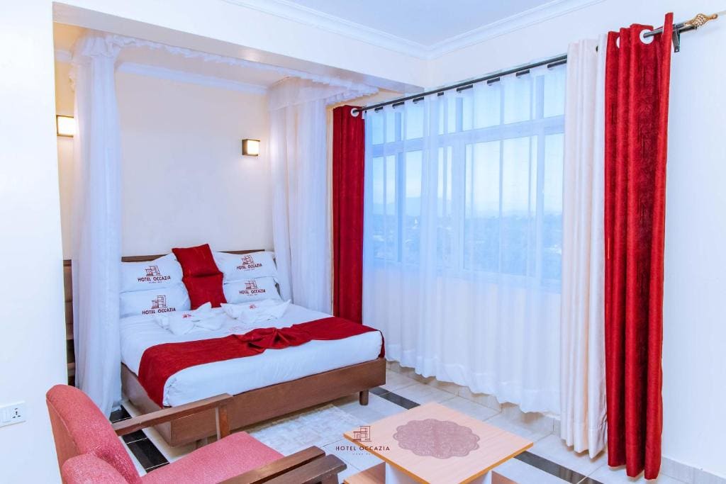 Executive Suite room - Image 2