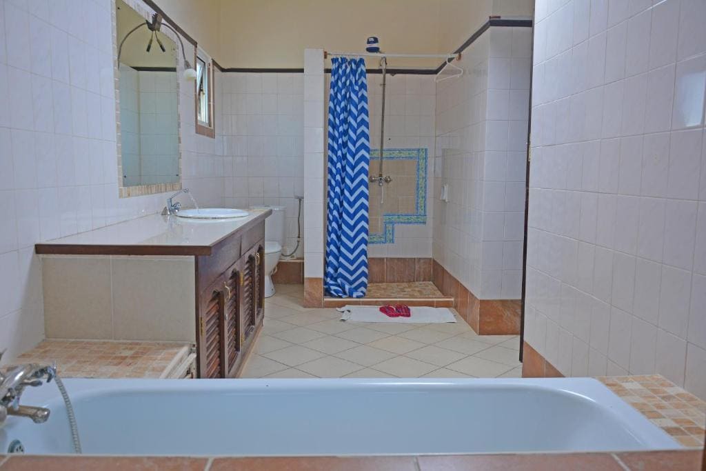 Family Room with Sea View room - Image 2