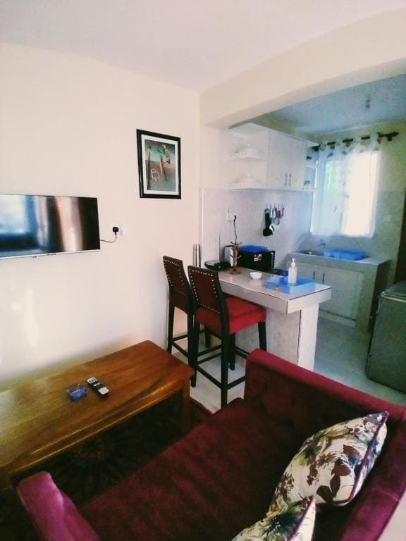 Studio with Balcony room - Image 3