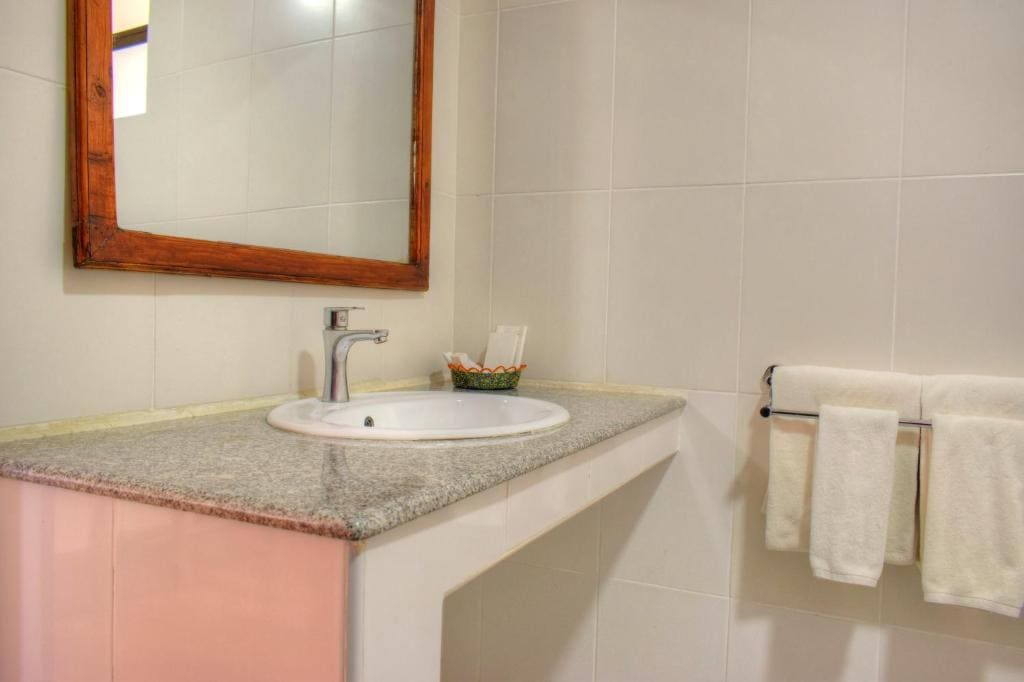 Superior Double Room room - Image 3