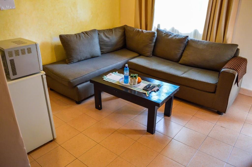 One-Bedroom Apartment room - Image 3