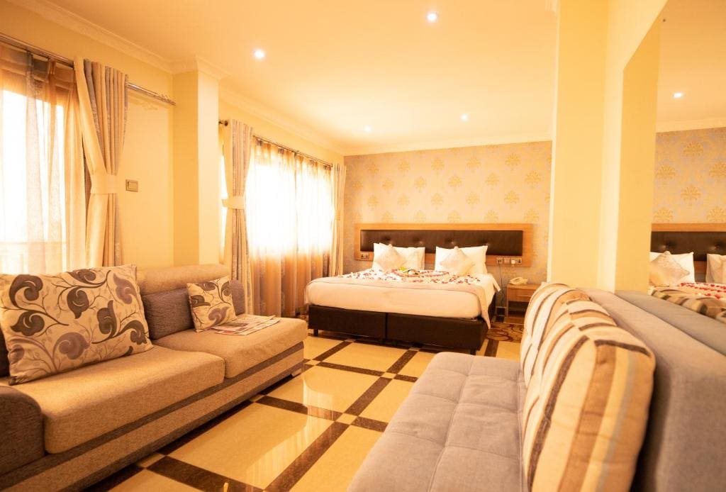 Superior Double Room room - Image 3