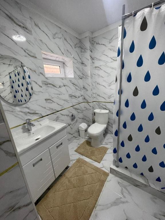 Deluxe Twin Room room - Image 1