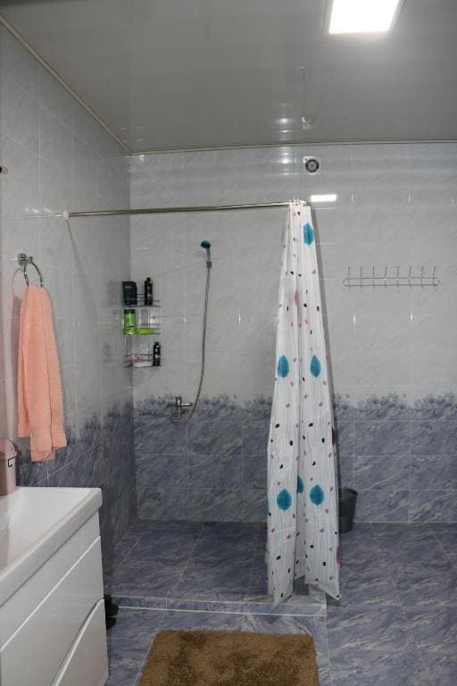 Standard Quadruple Room room - Image 3