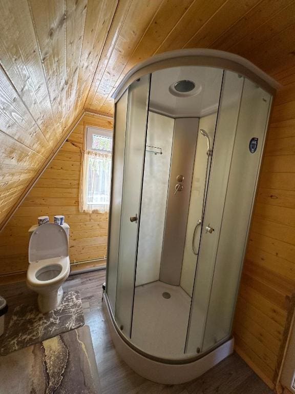 One-Bedroom Bungalow room - Image 3