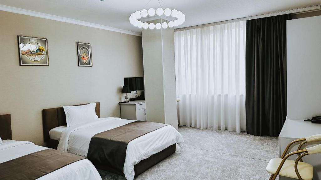 Double or Twin Room room - Image 3