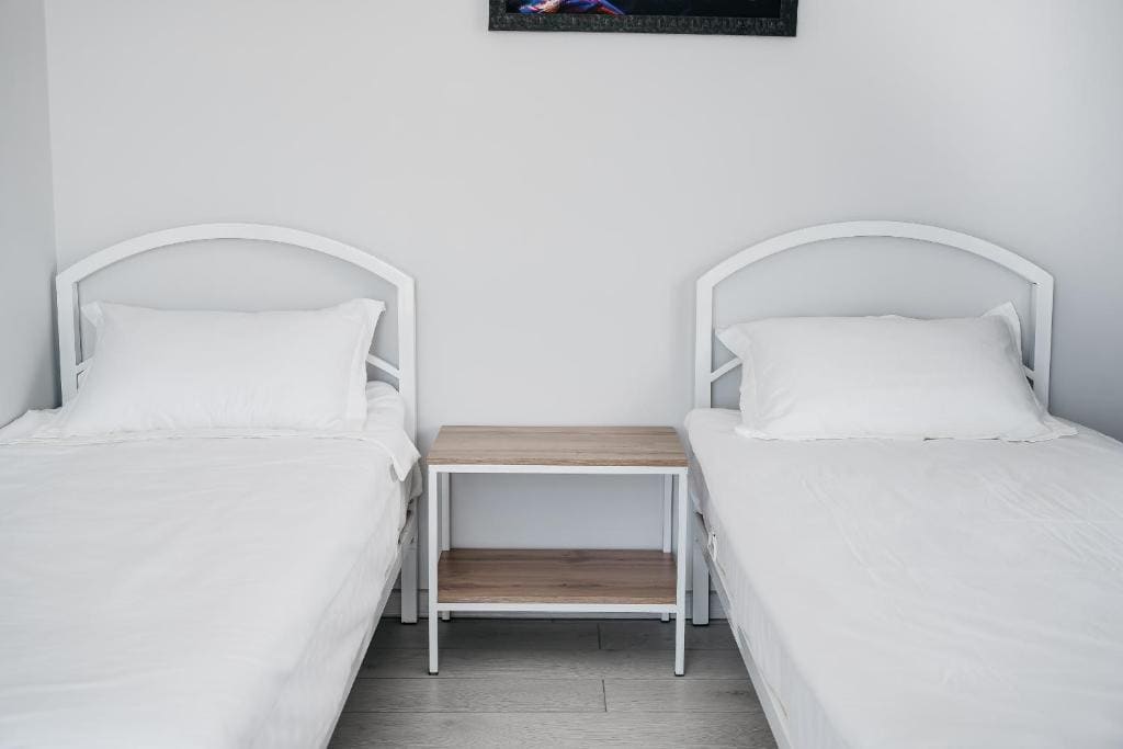 Triple Room with Mountain View room - Image 1