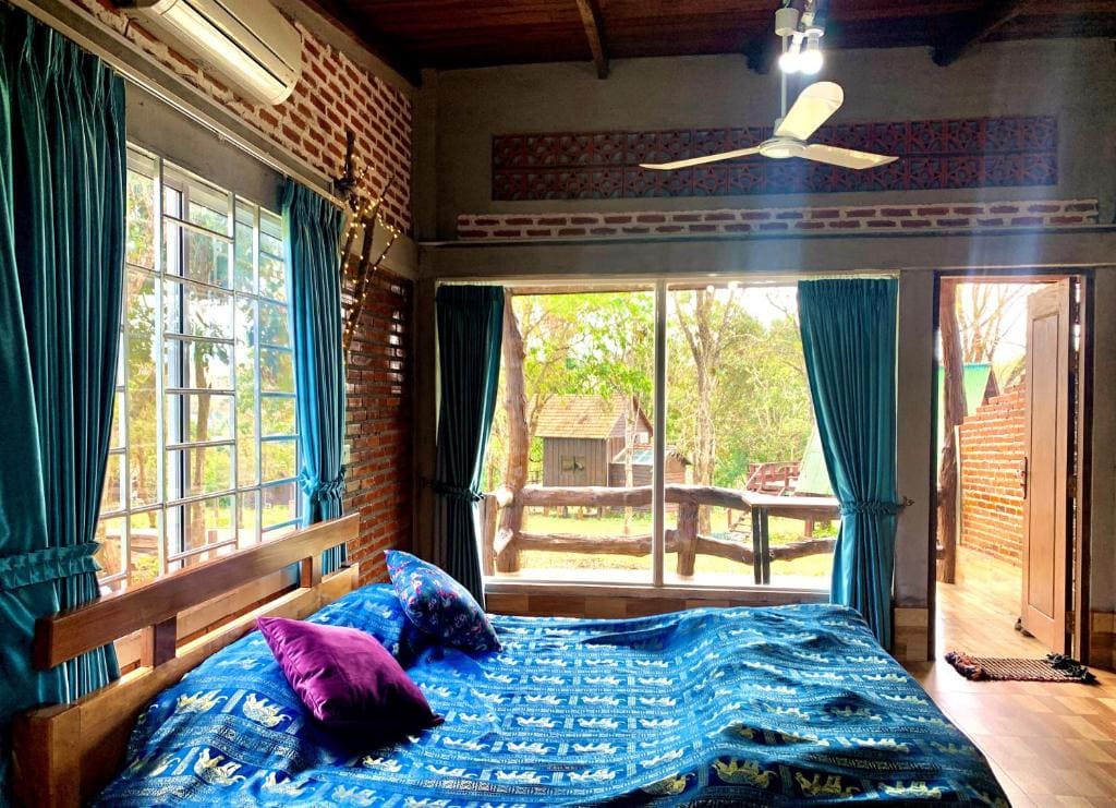 Deluxe Double Room with Balcony room - Image 1