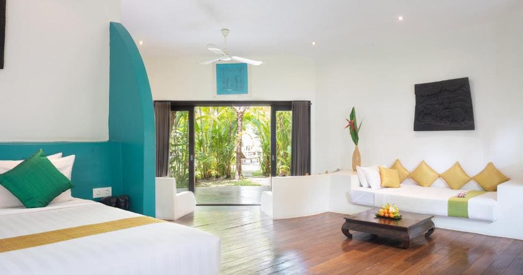 Grand Tour Family Room room - Image 3