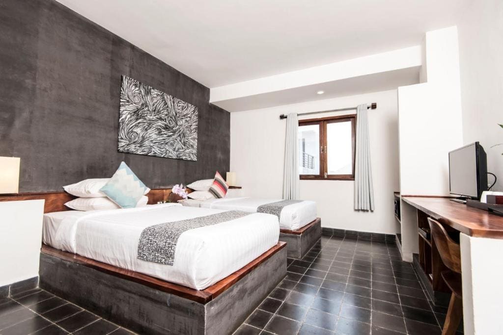 Deluxe Twin Room room - Image 2
