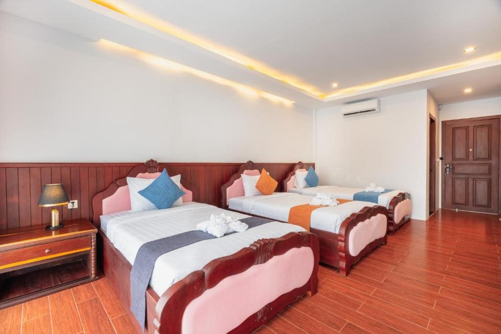 Triple Room with Balcony room - Image 2