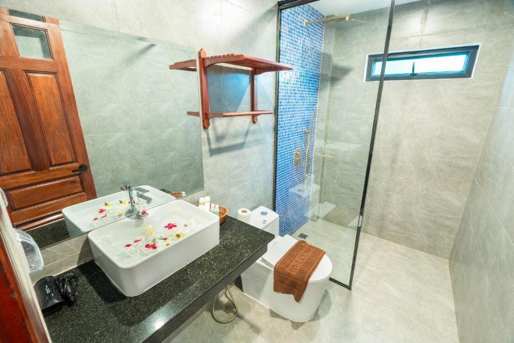 Deluxe Family Suite room - Image 2