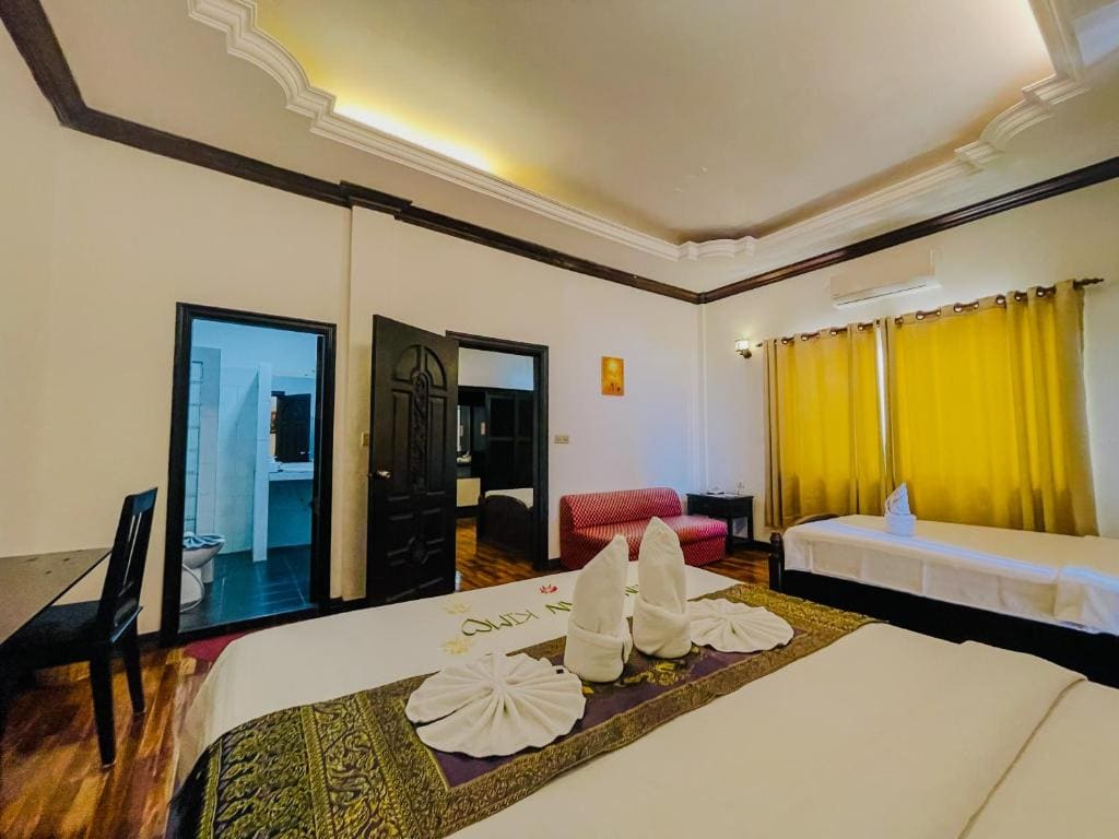 Deluxe Double Room - Free Pickup room - Image 3