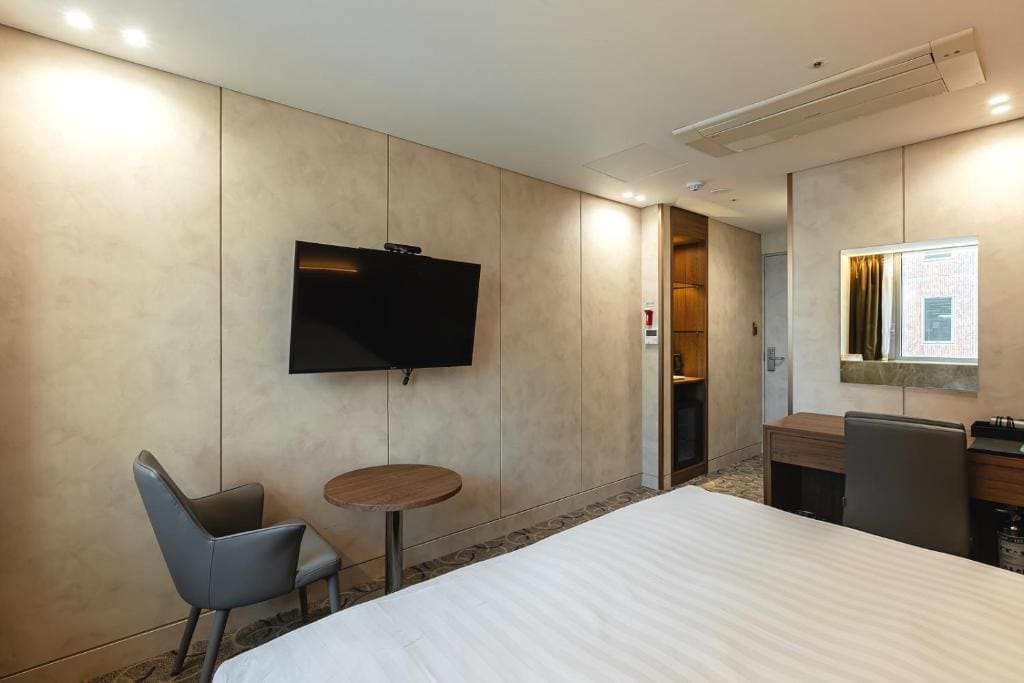 Deluxe Double Room room - Image 3