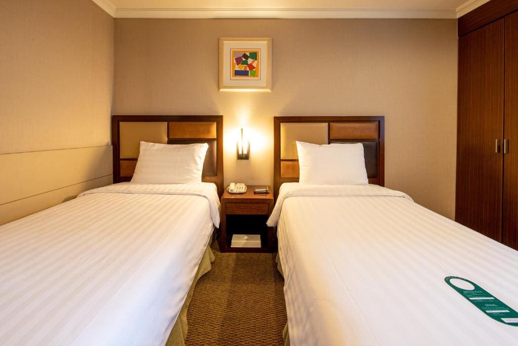 Classic Twin Room room - Image 1