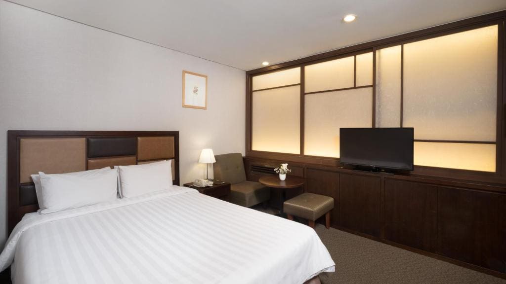 Standard Twin Room room - Image 2