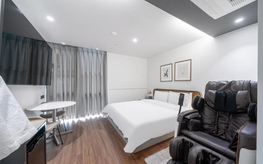 Premium Room room - Image 2