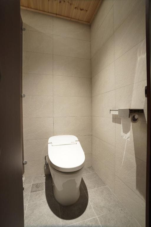 Single Bed in Female Dormitory Room room - Image 2