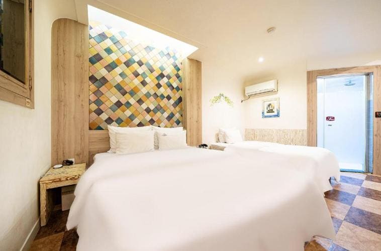 Twin Room room - Image 2