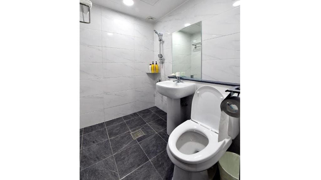 Twin Room room - Image 3