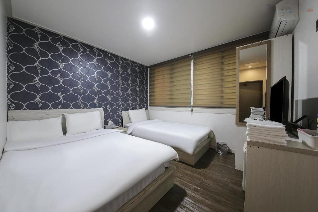 Double Room room - Image 2