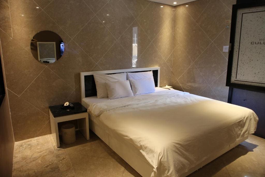 Deluxe Double Room room - Image 2