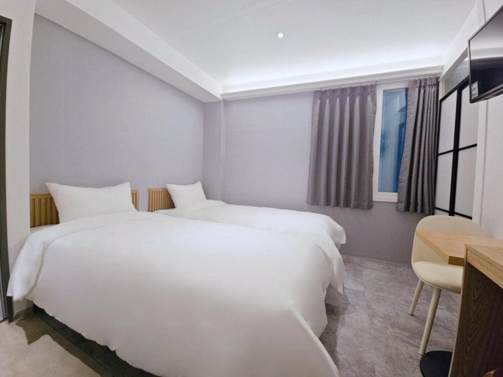 Standard Double Room room - Image 1