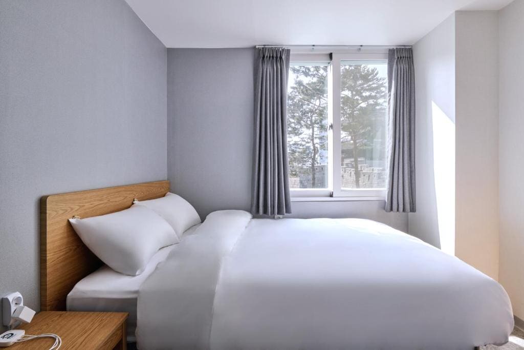 Standard Double Room room - Image 3