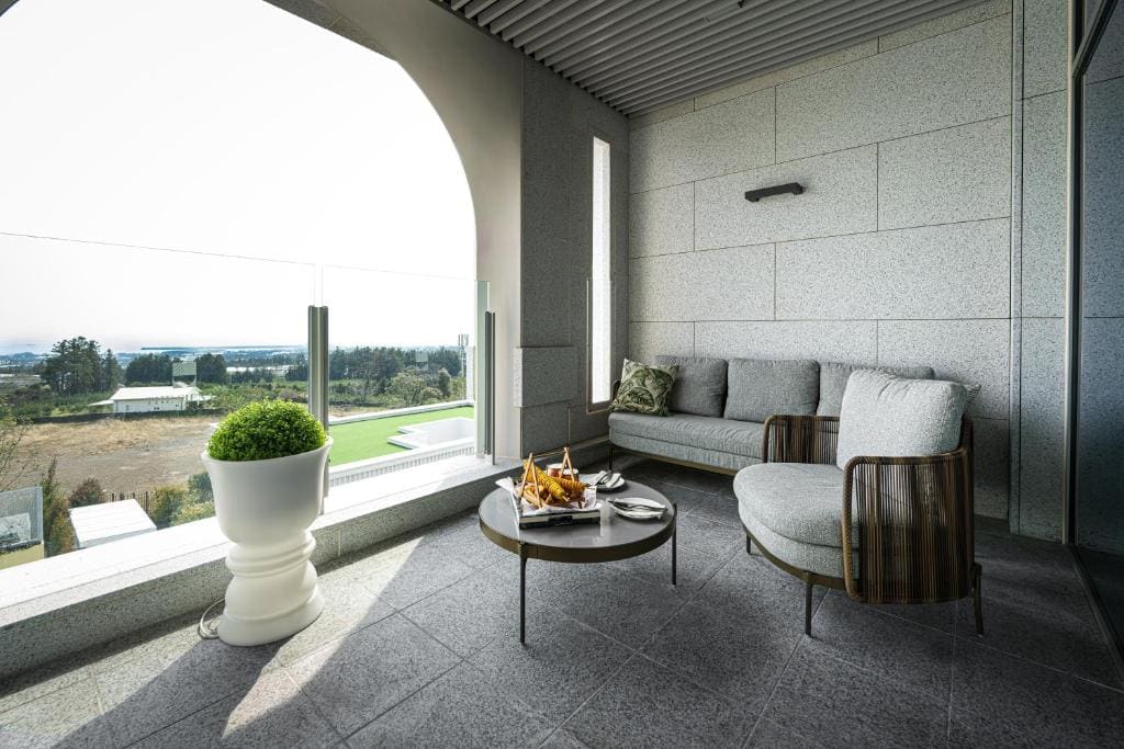 Prestige Suite room - Image 3