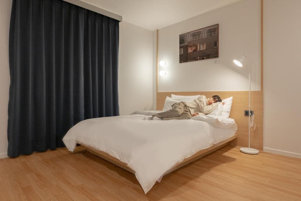 Standard Double Room room - Image 3