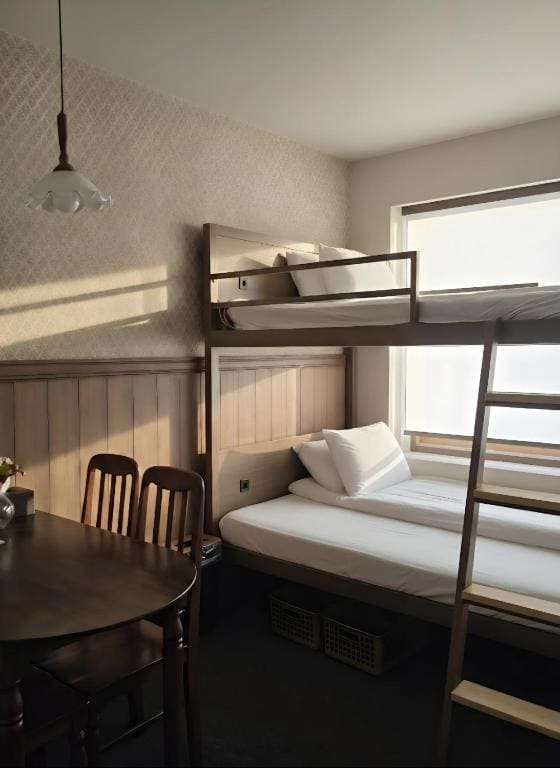 Superior Double or Twin Room room - Image 3