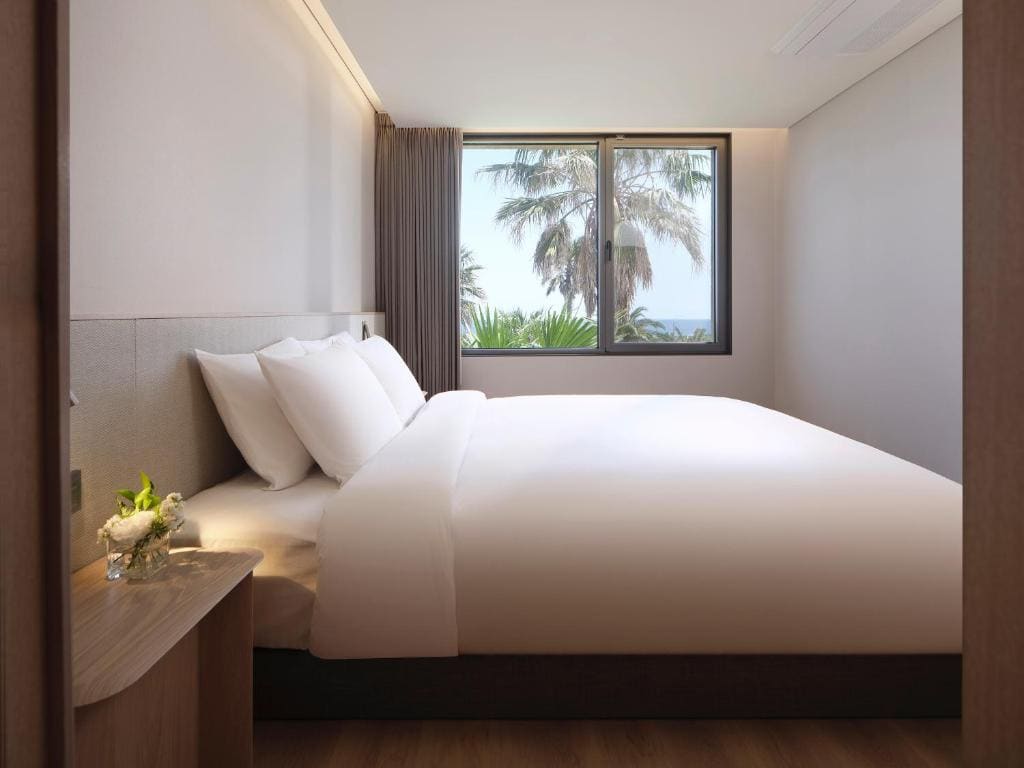 Resort Grand Suite Ocean View, 1 Bedroom, 1 Ondol room room - Image 1