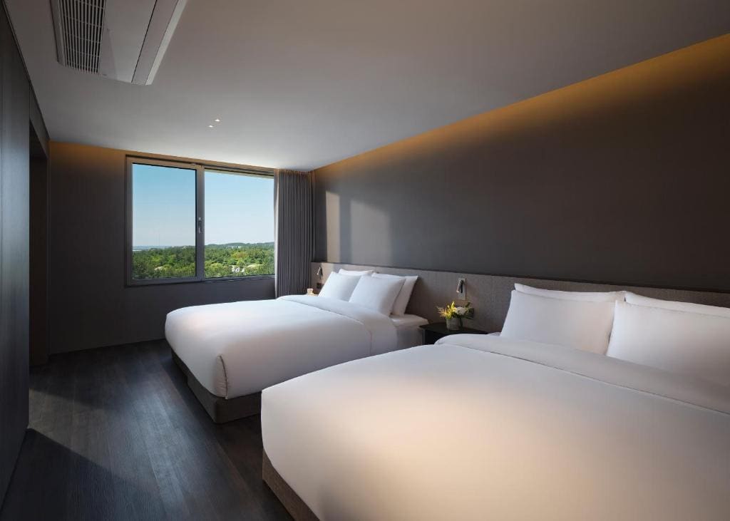 Resort Junior Suite Village View, 1 Bedroom, Twin room - Image 1